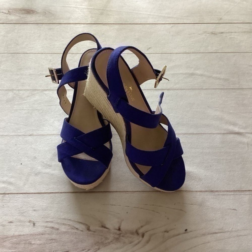 Womens Navy Blue Montego Bay Wedges Size 7